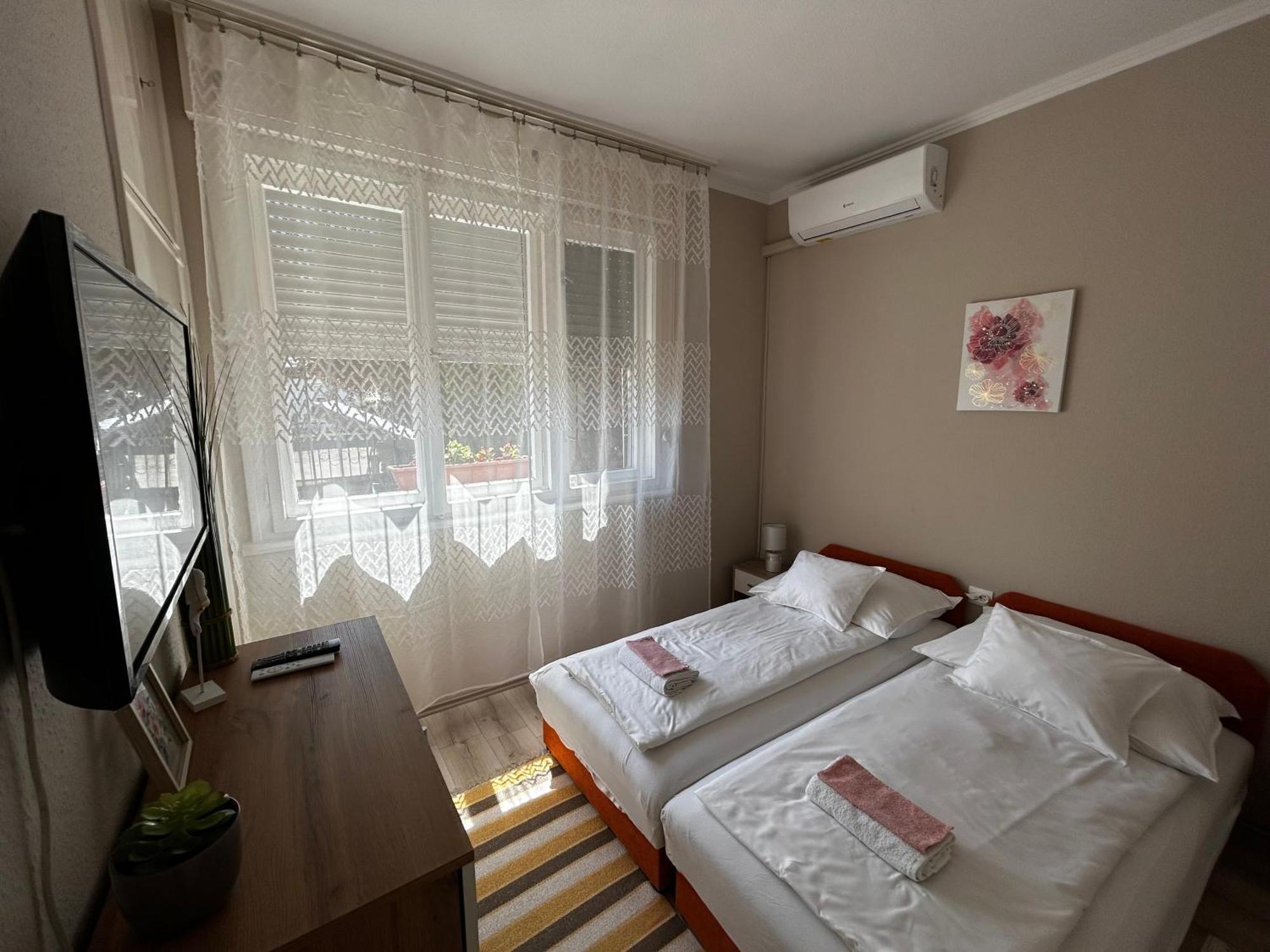 Kisvirag Apartman Hajdúszoboszló 外观 照片