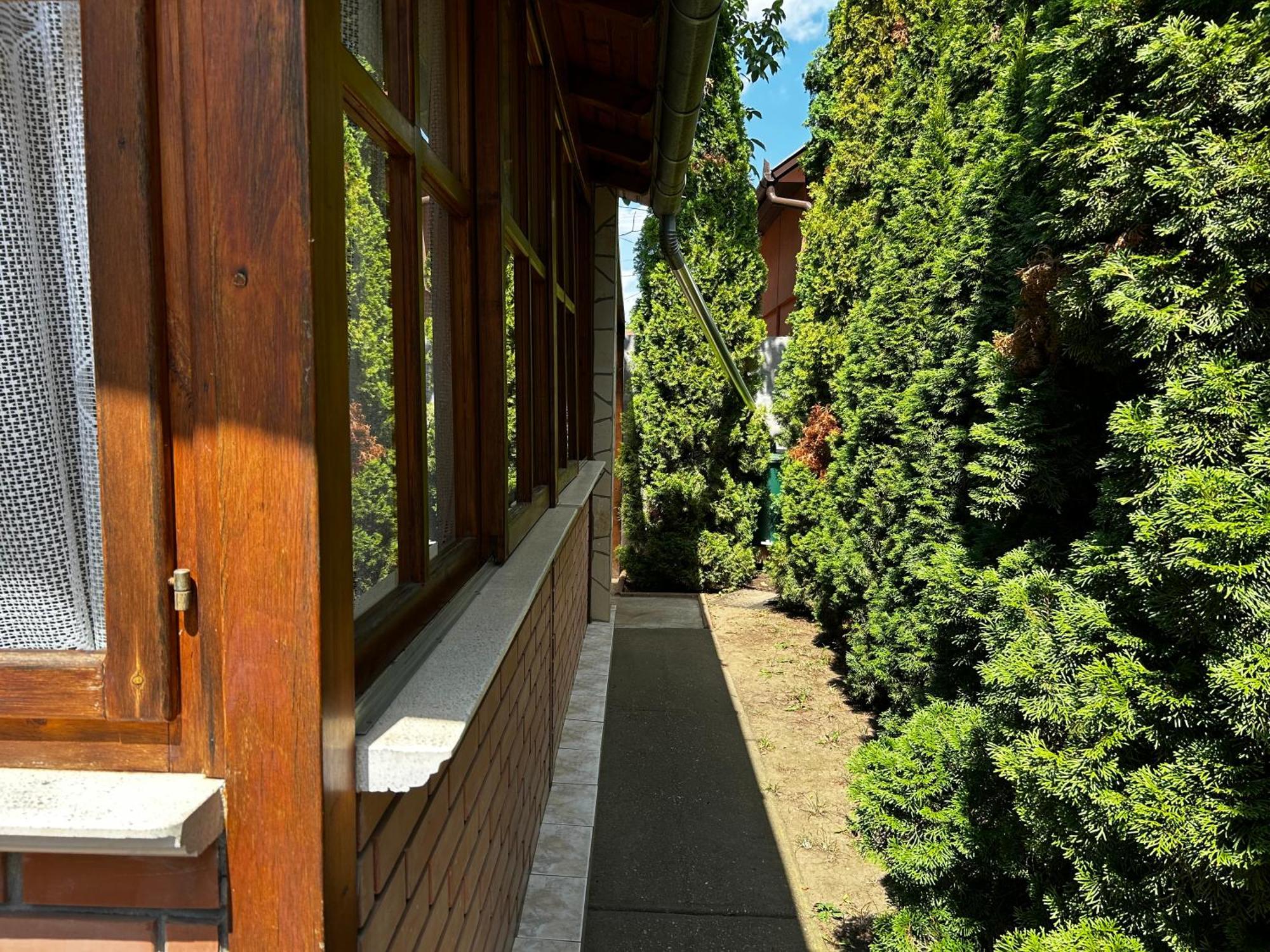 Kisvirag Apartman Hajdúszoboszló 外观 照片