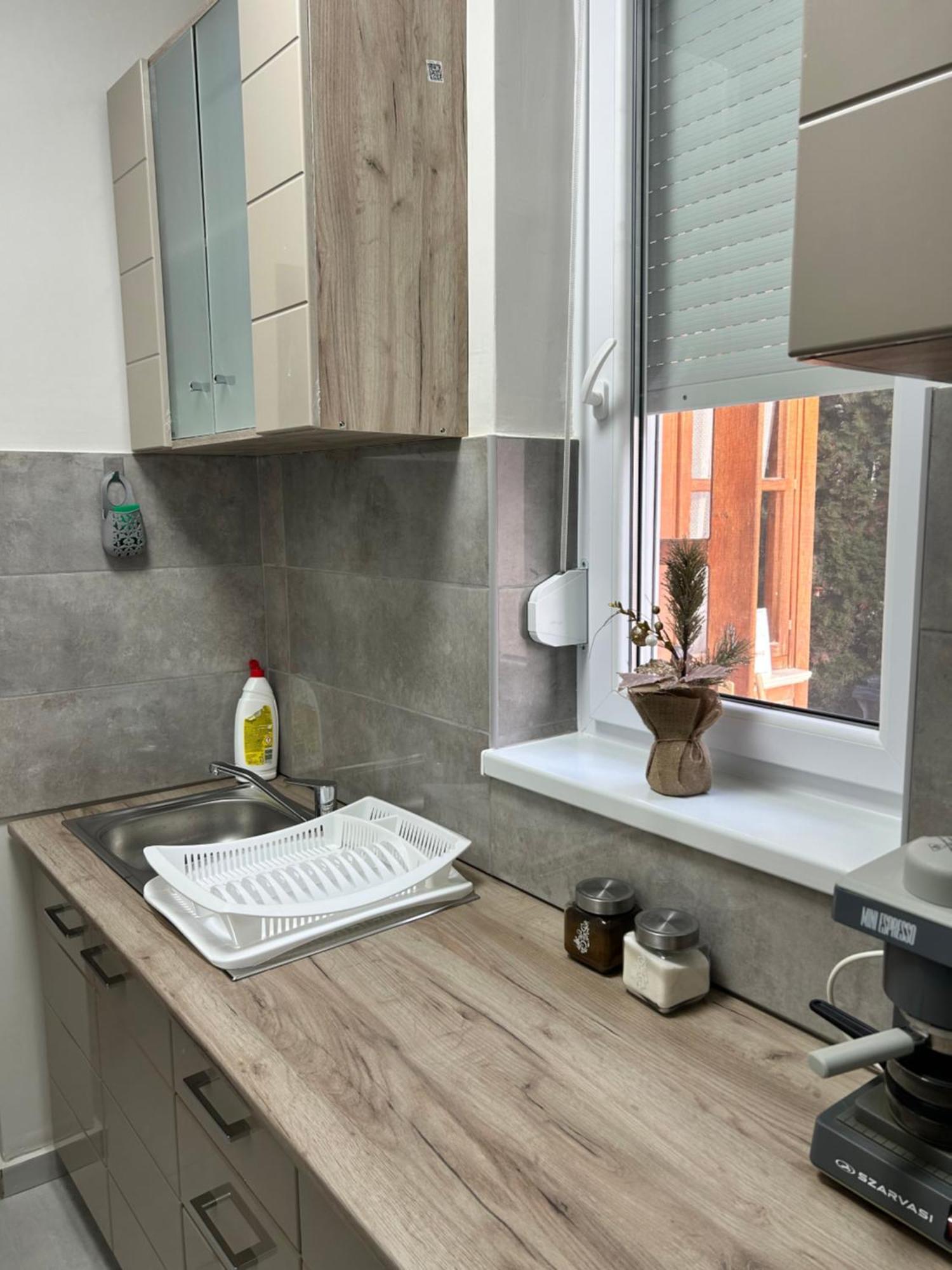 Kisvirag Apartman Hajdúszoboszló 外观 照片