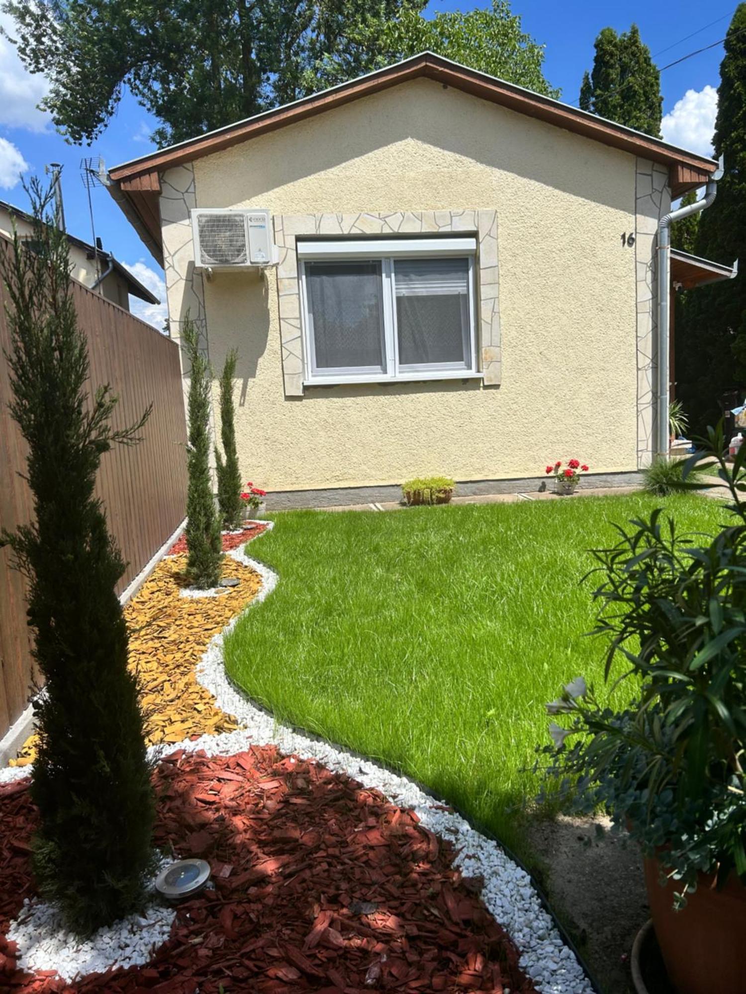 Kisvirag Apartman Hajdúszoboszló 外观 照片