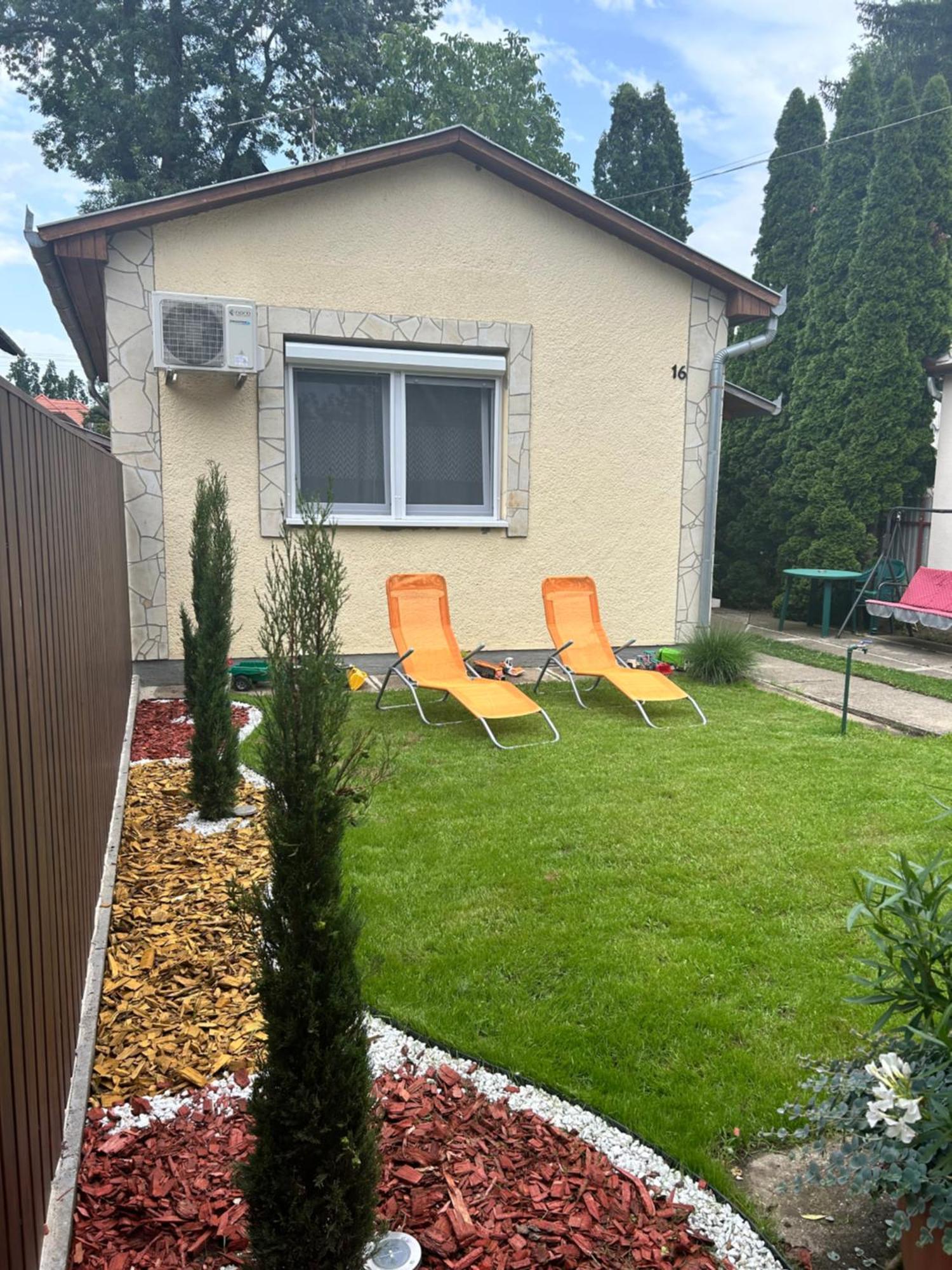 Kisvirag Apartman Hajdúszoboszló 外观 照片